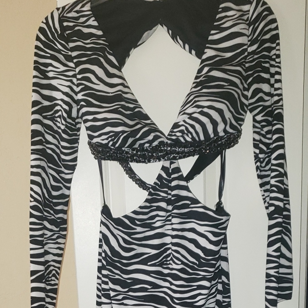 Sherri hill zebra print prom dress